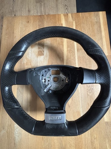 Golf mk5 gti flat bottom - mk5,