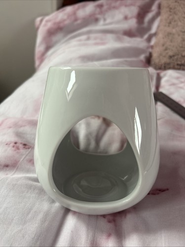 Yankee candle wax melt burner - candle,