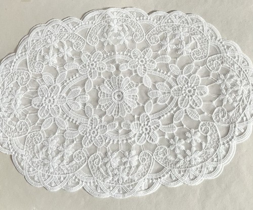Vintage style oval lace - 2,
