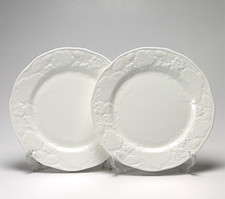 Wedgwood Strawberry Vine