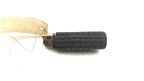 Honda 500 right footrest - honda,