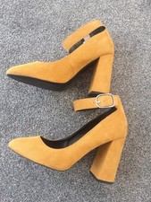 New Look Ladies Mustard Chunky Heel Shoes Size 7 Ankle Strap  Worn Twice