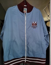 West Ham United retro track