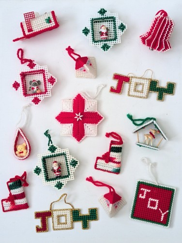 Vtg christmas ornaments yarn - vtg,