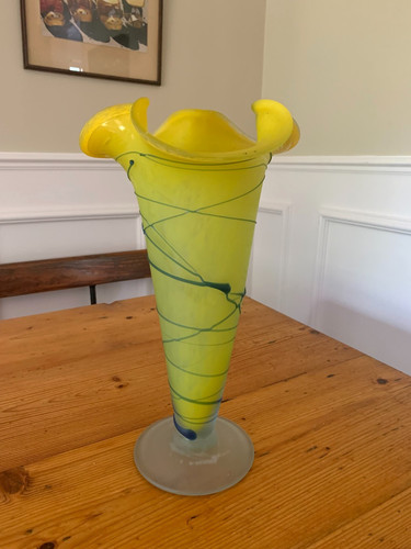 Fabulous art glass - art, vase
