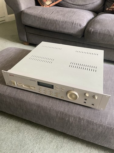 Akai professional midi - professional, stereo