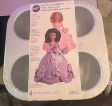 Vintage 1996 WILTON 4-Cavity