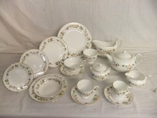 Wedgwood - Mirabelle - vintage floral Bone China tableware - 4A3B #