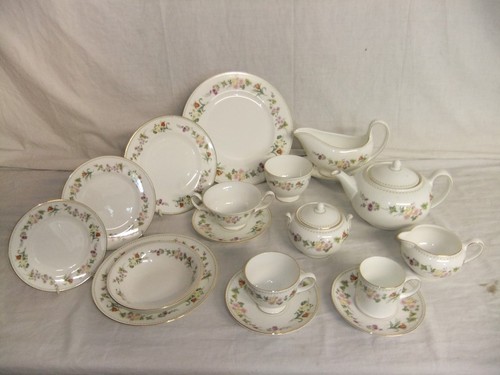 Wedgwood mirabelle vintage - -,