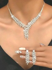 Silver Necklace and Earring