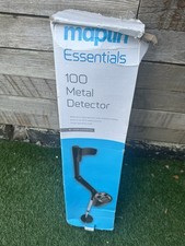 Maplin Essentials 100 Metal