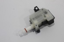 VW Beetle 9C Fuel Flap Release