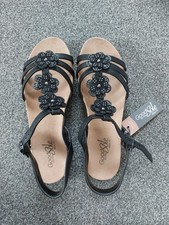 Debenhams Good for the Sole Wide Fit Women's Strap Flower Black Sandals Uk size6