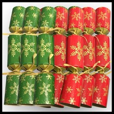 Tom Smith 9” Red & Green