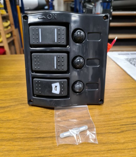 Control panel switches flush - control,