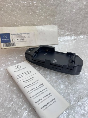 Genuine mercedes motorola razr - genuine,