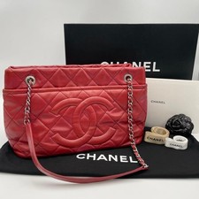 Popular model CHANEL Grained calfskin Matelassé Shoulder Tote Bag