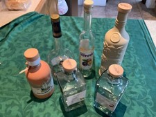 6 x Differently Designed Empty