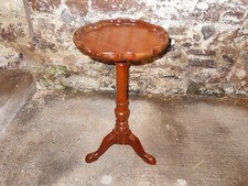 Vintage Round Tripod Wooden