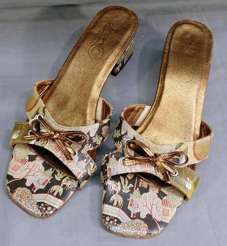 Icon wearable art leather - art,