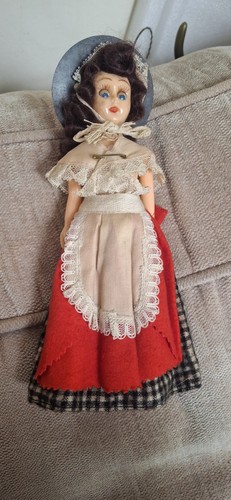 Vintage welsh costume doll - vintage,