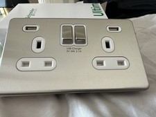 Schneider GGBGU34202USBWSS