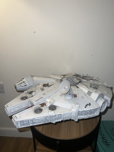 Star wars millennium falcon - star,