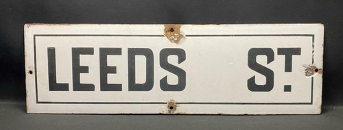 Leeds street enamel - st,