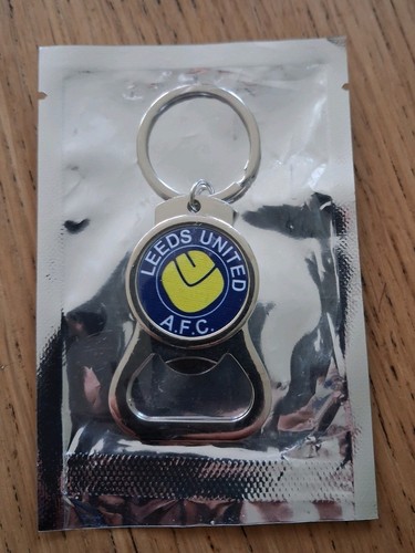 Leeds utd retro smiley badge - utd,