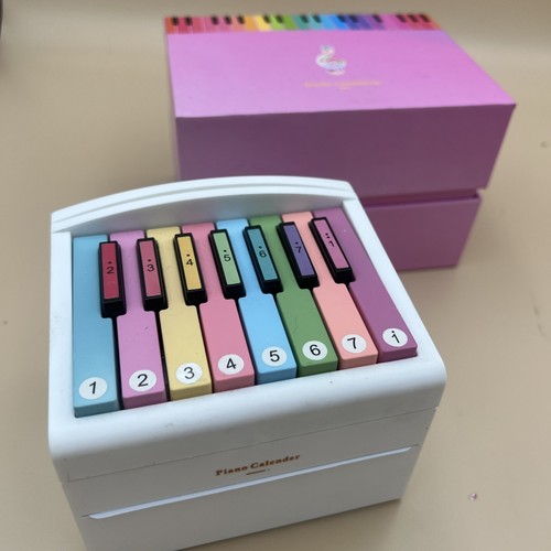 Taylor swift 2025 mini piano - taylor,