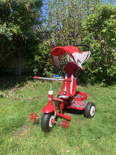 Radio flyer tricycle ride - radio,