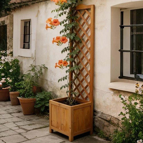 Square wooden planter - wooden,