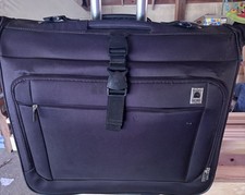 DELSEY PARIS Garment Bag w/
