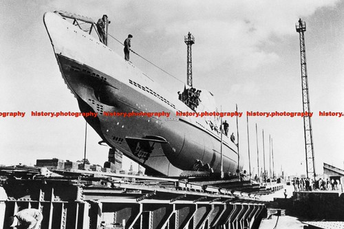 F004024 german submarine - f004024,