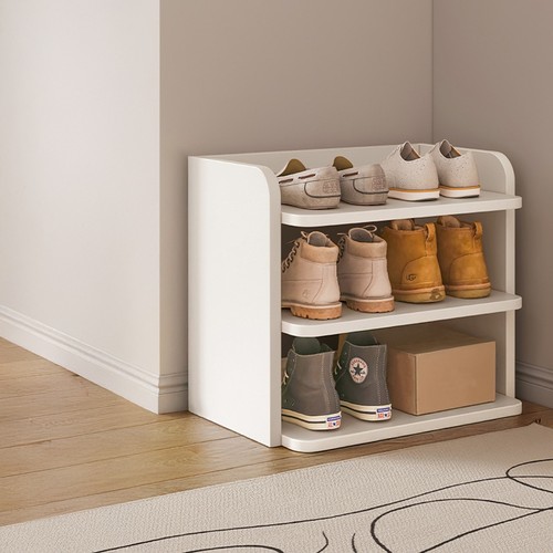 Tier white wooden hallway - tier,