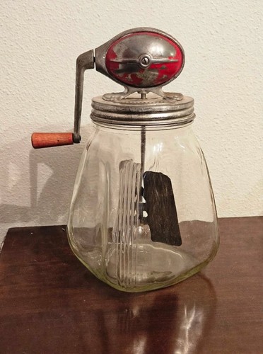 Antique dazey butter churn - butter,