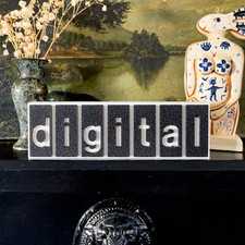 Digital Equipment Corp. (DEC) - Computer Logo Display *FREE UK POSTAGE*