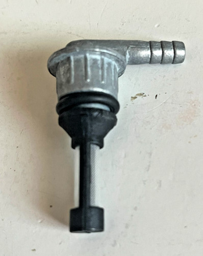 Connector oil tank 574362 - oil,