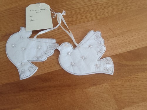 Laura ashley home christmas - ashley,