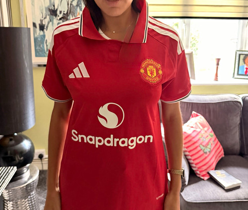 Man utd home shirt - home,