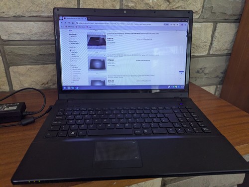 Novatech w76k laptop - w76k, 15.6"
