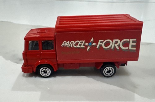 Corgi ford cargo truck parcel - cargo,