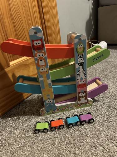 Adore wooden car - wooden,