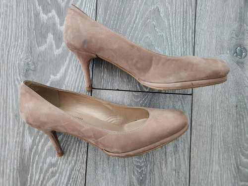 Russell bromley stuart - russell,