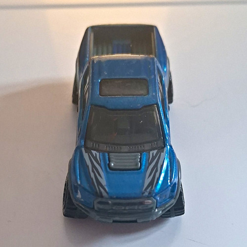 Ford raptor diecast plastic - ford,