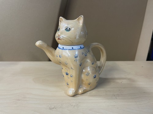 Cat teapot ceramic pottery - ceramic,