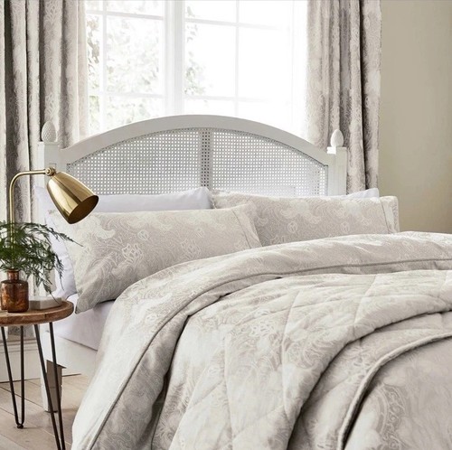 Sanderson option ashbee - sanderson,