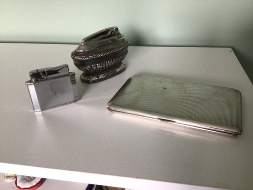 Vintage ronson table lighter - ronson,