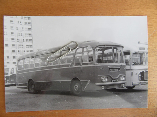 Southdown bus reg 2725 - bus,