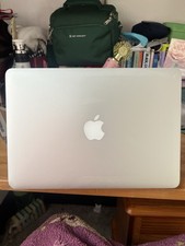 Apple MacBook Air 13-inch